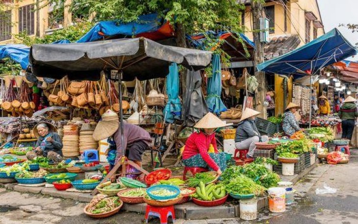Suasana pasar tradisional yang mempunyai banyak fakta unik Foto : Pinterest