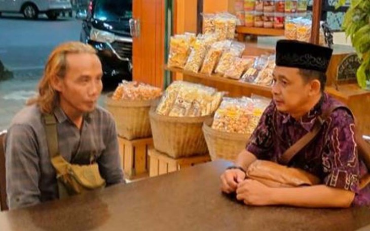 Mantan napiter bom Pos Pam Kartasuro Tahun 2019, Krisyono Herlambang (kiri)