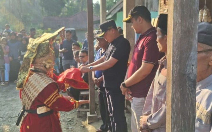 Wabup Pasaman Sabar AS meninjau sejumlah objek wisata di Koto Tangah, Nagari Tanjung Beringin Selatan, Kecamatan Lubuk Sikaping, Minggu (17/9/2023).