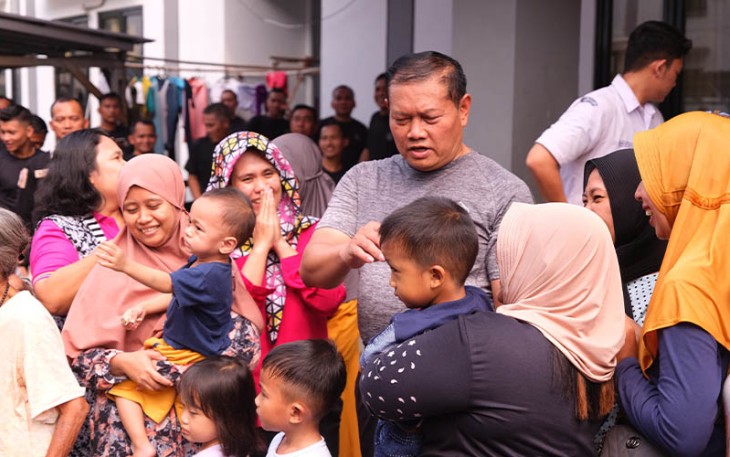 Panglima TNI Laksamana TNI Yudo Margono, S.E., M.M.saat bertemu masyarakat