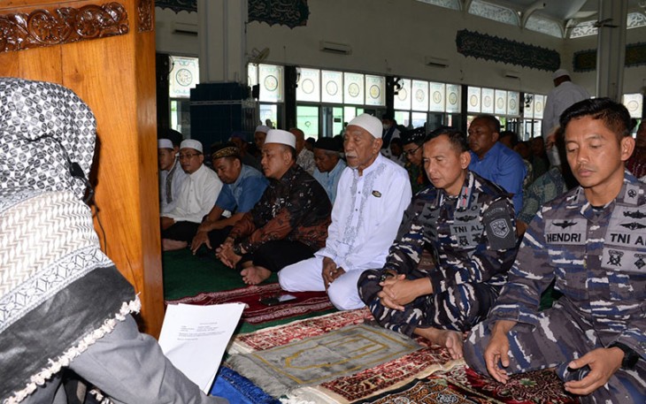 Lantamal V saat Gelar Doa Bersama