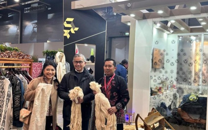 Stand UMKM Pertamina dalam Tourism & Trade Expo di Utrecht, Belanda, Selasa (3/12)