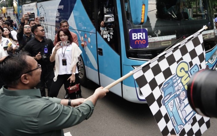 Menag Yaqut Melepas Bus Mudik Gratis Kemenag, Jakarta, Kamis (4/4/2024).
