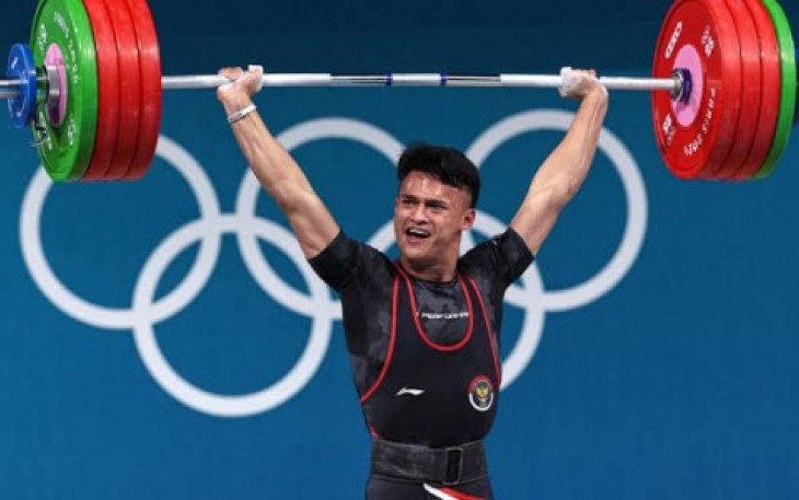 Rizki Juniansyah Peraih Medali Emas Angkat Besi Olimpiade Paris 2024