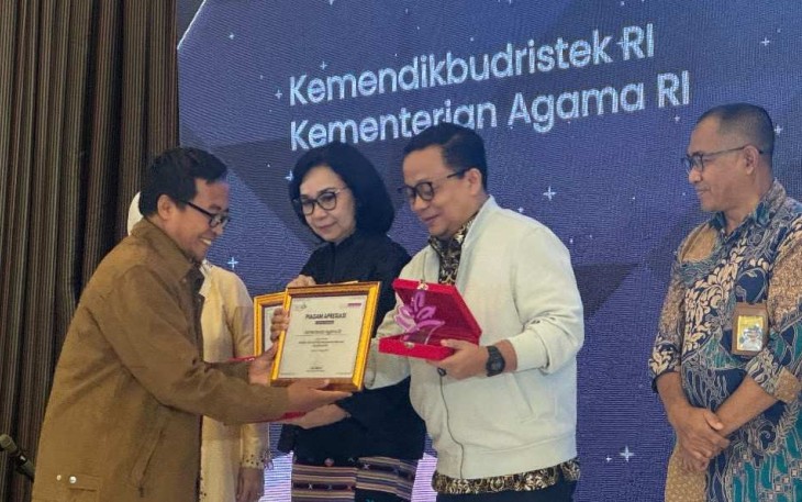 Kemenag terima penghargaan dari Komnas Perempuan