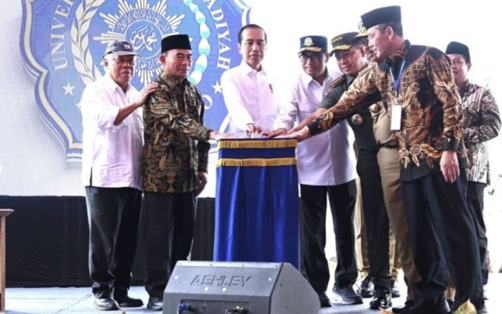 Presiden Jokowi saat Groundbreaking Kampus II Universitas Muhammadiyah Purwokerto, Rabu, 3 Januari 2024. 