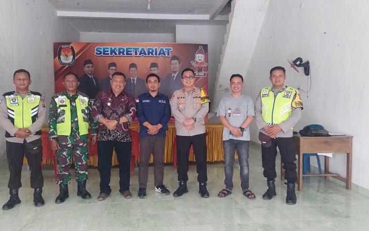 Pengamanan Gudang Logistik PPK Kecamatan Belitang III Diperketat