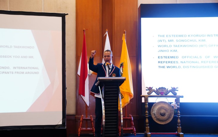 Ketum PBTI Letjen TNI Richard Tampubolon Membuka Seminar Wasit Internasional Taekwondo Yang Diikuti 35 Negara