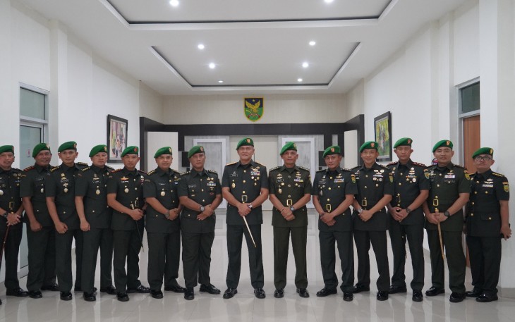 Acara Serah Terima Jabatan dan Tradisi Penerimaan Serta Pelepasan Warga Korem 041/Gamas