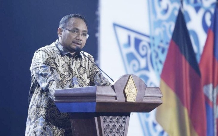 Menag Yaqut Cholil Qoumas saat menutup Annual International Conference on Islamic Studies (AICIS) ke-23 di UIN Walisongo Semarang, Sabtu (3/2/2024). 