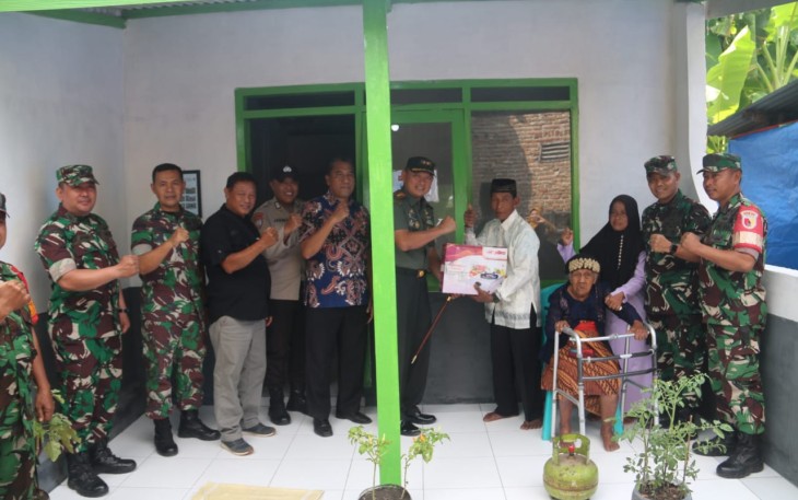 Dandim 0803/Madiun Dampingi Pamen Sahli Pangdam V/Brw Tinjau Program Rutilahu