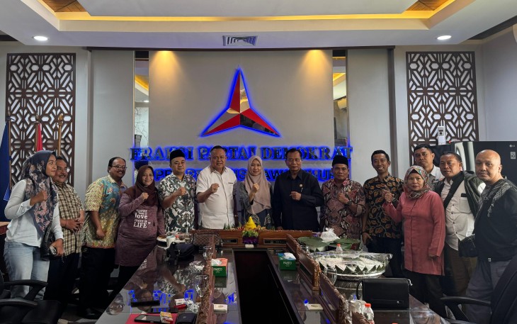 Fraksi Demokrat DPRD Jatim Doakan Khofifah-Emil Menang Pilgub dan Kawal Program 5 Tahun Mendatang