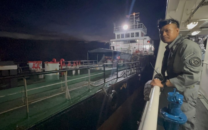 Bakamla RI Selamatkan Kapal Mongolia Alami Kerusakan di Perairan Tanjung Berakit