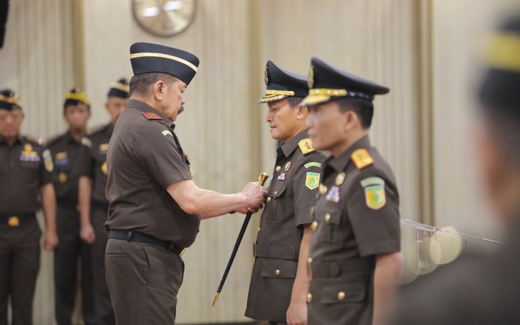 Pelantikan Jaksa Agung Muda Pengawasan dan Kepala Badan Pendidikan dan Pelatihan Kejaksaan RI