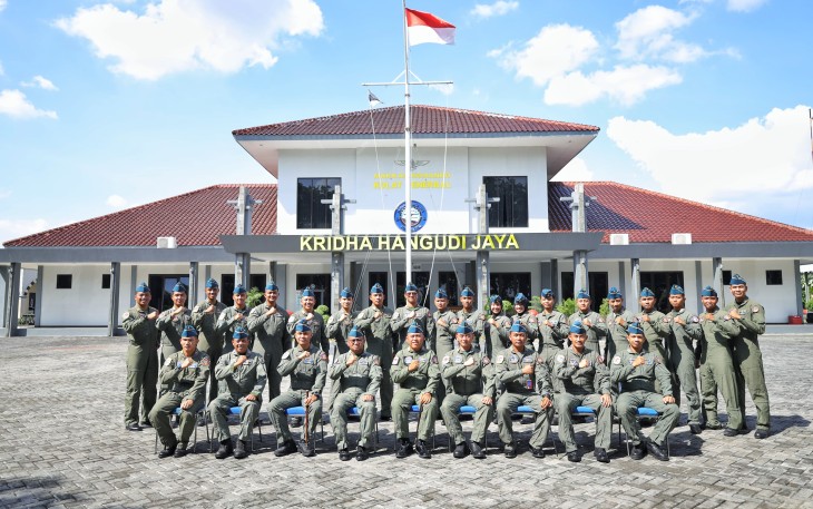 68 Perwira Wing Udara 2 Puspenerbal Selesaikan Kursus Peningkatan Profesi Penerbang