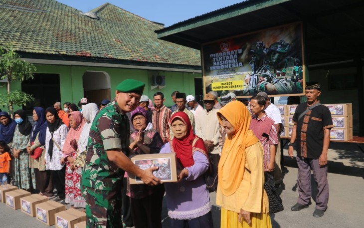 Kodim 0803/Madiun Gelar Bakti Sosial dan Donor Darah Dalam Rangka HUT TNI ke-79
