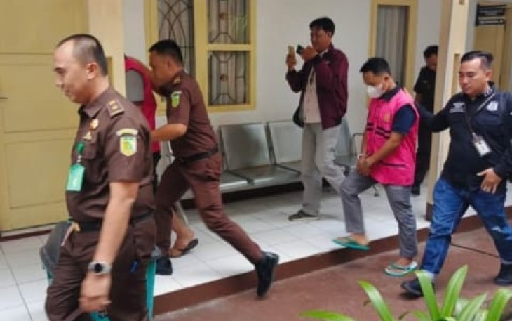Kades Gunung Kaya dan Perangkat Ditahan Kejari Kaur