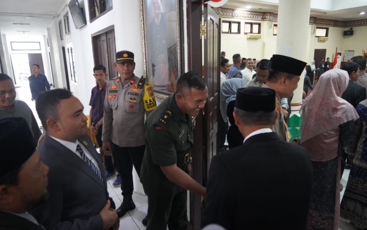 Kasi Ops Korem 012/TU Hadiri Rapat Paripurna DPRK Aceh Barat
