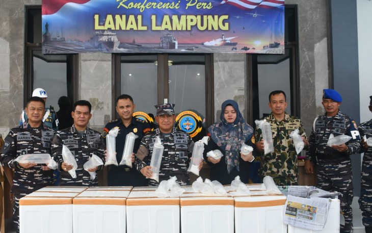 TNI AL Berhasil Gagalkan Penyelundupan Benih Lobster di Lampung 