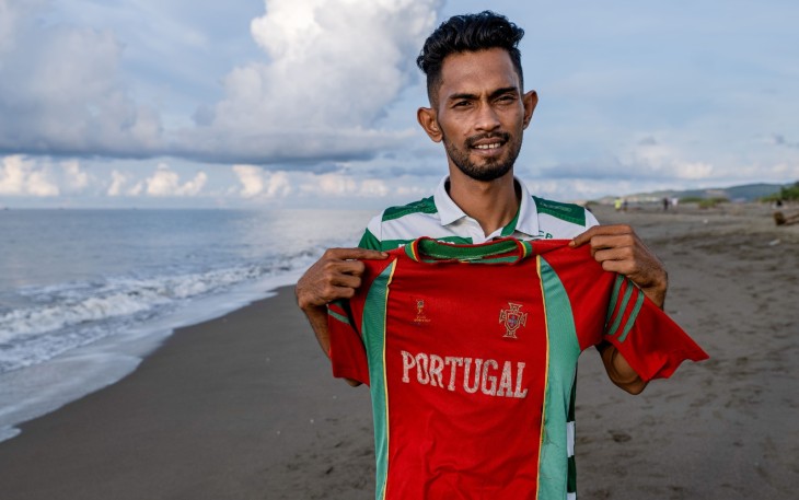 Martunis Anak yang Bertahan Hidup di Laut