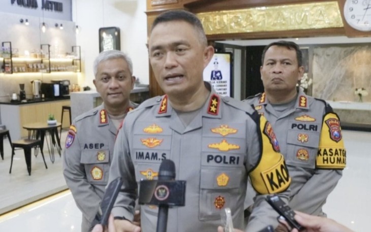 Kapolda Jatim Irjen Pol.Drs Imam Sugianto,M.Si