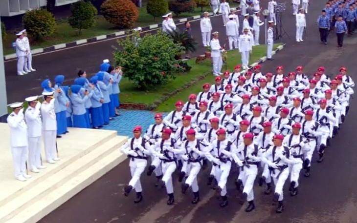  Lomba Devile Antar Kompi Lantamal VI Makassar