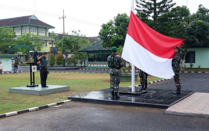 Kodim 0801/Pacitan Gelar Upacara Bendera