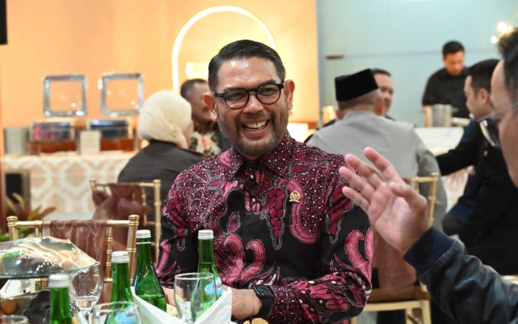 Anggota Komisi III DPR RI M. Nasir Djamil saat mengikuti agenda Kunjungan Kerja Spesifik Komisi III DPR RI ke Markas Polda Jawa Timur