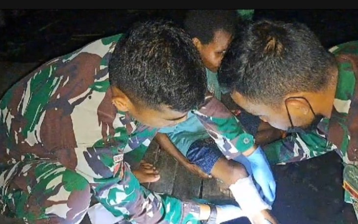 Sigap berikan pertolongan anak jatuh dari tangga