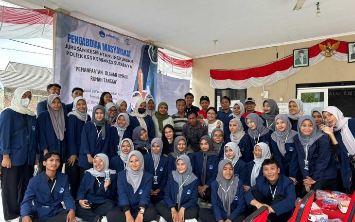 Penyuluhan dan Green Action Poltekes Surabaya