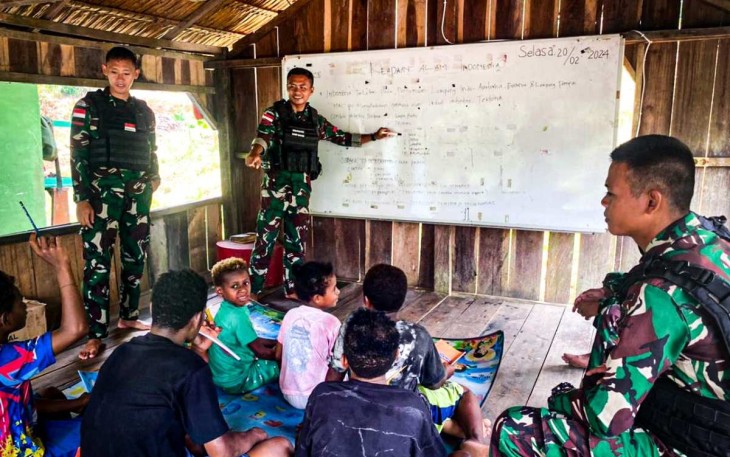 Bimbel satgas Yonif 310/KK di perbatasan 