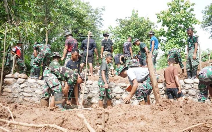 Pengerjaan Plat Duiker TMMD Ke-119 Kodim 1409 Gowa 