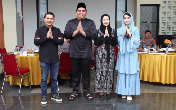 Bupati Bintan Gelar Open House 