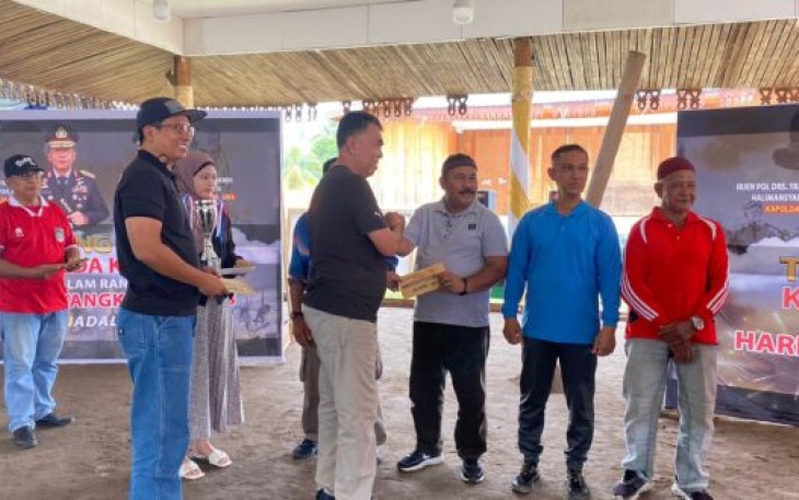 Pertandingan Gasing Kapolda Kepri Cup 2024 di Tutup Oleh Bupati Natuna 