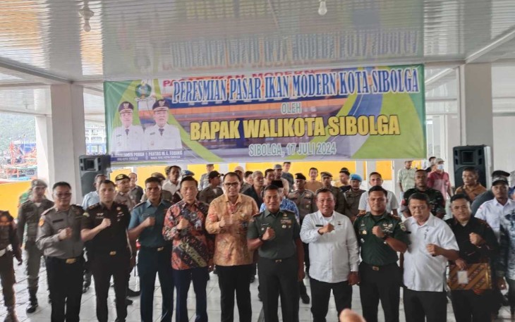 Peresmian pasar ikan modern Sibolga 