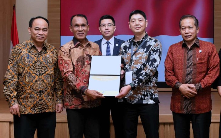 Menkop Budi Arie Setiadi saat MoU Inkud di Jakarta 