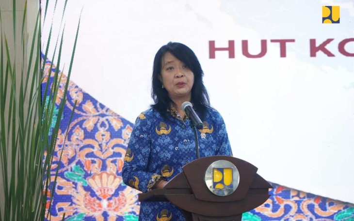 Wamen PU Diana Kusumastuti 