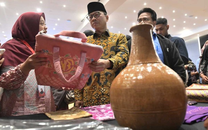 Mendes PDT Yandri Susanto