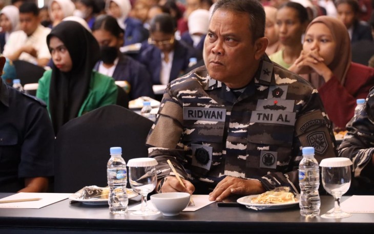 Kapoksahli Koarmada III Laksamana Pertama TNI Ridwan Prawira 