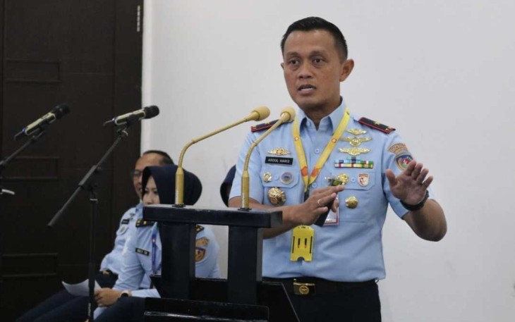 Dankosek IKN Marsma TNI Abdul Haris saat memberikan pemaparan dalam Teknologi Avionik Pesawat Tempur Renstra Pembangunan TNI AU Tahun 2020-2024 di Jakarta, Rabu (31/1)