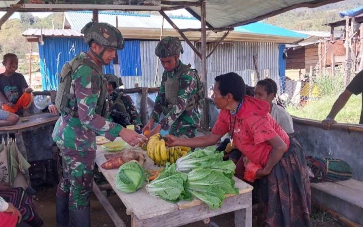 Ksatria Buaya Putih borong hasil bumi masyarakat 