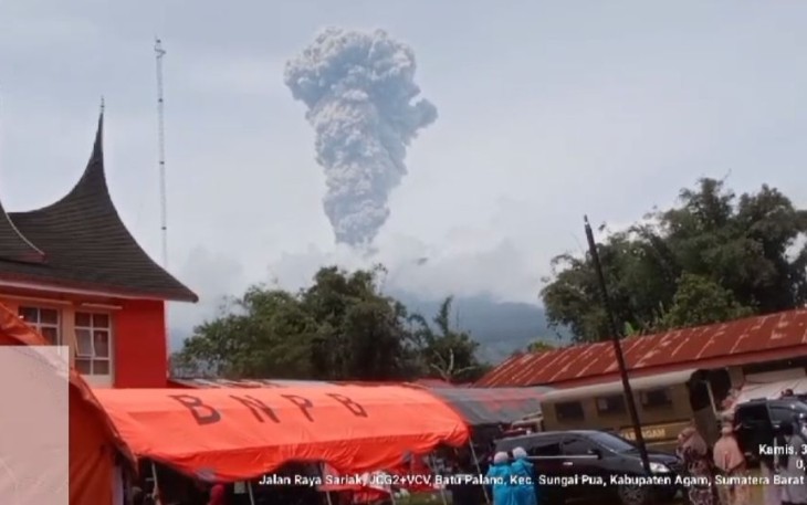 Erupsi gunung Marapi