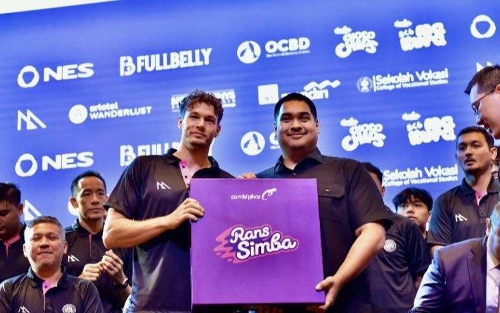 Menpora Ario Bimo Nandito Ariotedjo saat launching Tim RANS Simba Bogor, Senin (16/12)