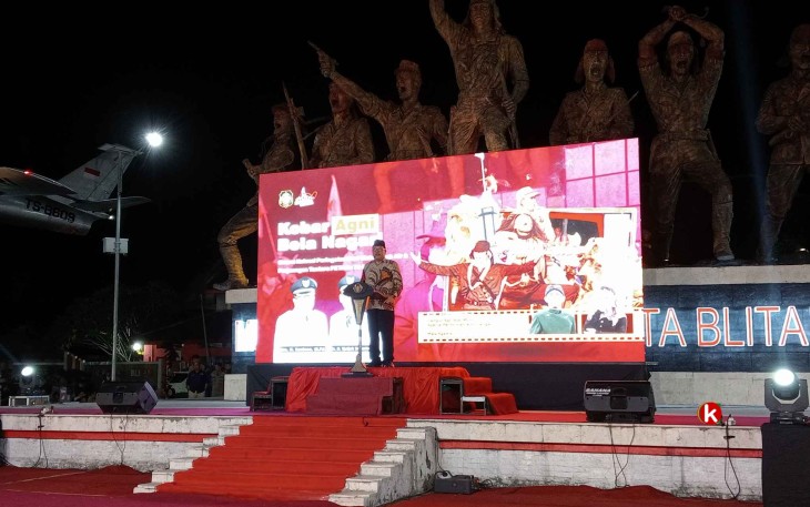 Walikota Blitar Santoso saat Berikan Sambutan dalam Membuka Pementasan Drama Kolosal PETA Dalam Rangka Memperingati Hari Cinta Tanah Air tahun 2024 (Foto : Faisal NR / Klikwarta.com)