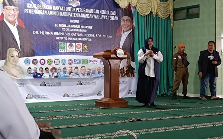 Acara deklarasi dukungan kepada pasangan Anies - Muhaimin (Amin), di komplek Islamic Center Karanganyar, Rabu (24/1/2024).