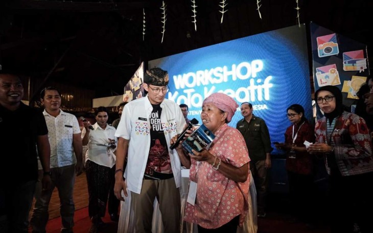 Menparekraf Sandiaga Uno bersama pelaku ekonomi melalui Ka Ta Kreatif di Kabupaten Badung, Bali