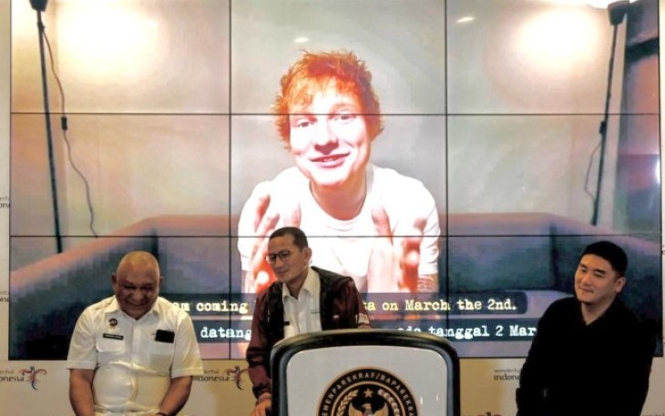 Menparekraf Sandiaga dalam "The Weekly Brief with Sandi Uno" di Gedung Sapta Pesona, Jakarta, Senin (26/2/2024).