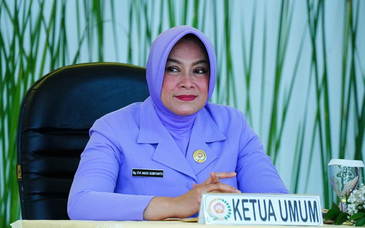 Ketua Umum Dharma Pertiwi Ny. Evi Agus Subiyanto
