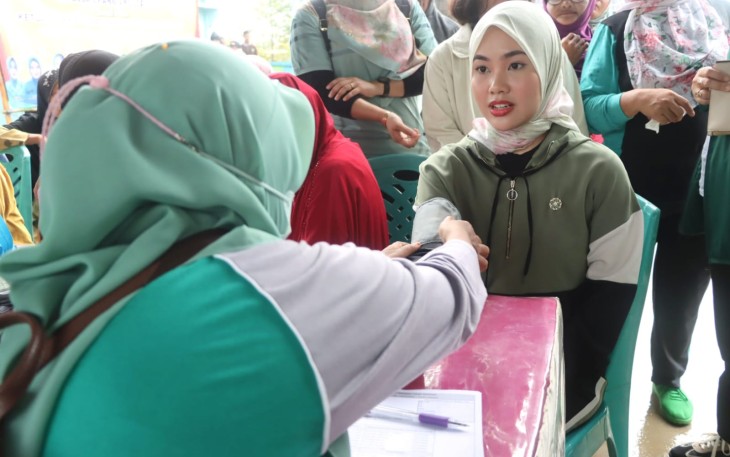 Ketua TP PKK Bintan Hafizha Rahmadhani Imbau Ibu-Ibu Hebat Datang ke Puskesmas