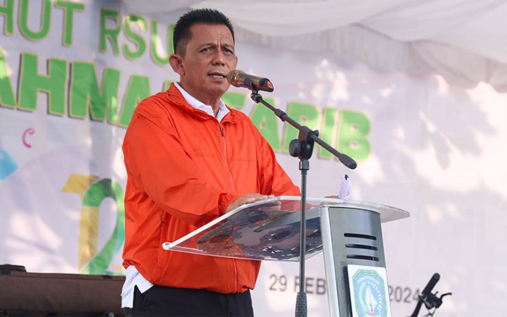 Gubernur Kepulauan Riau H. Ansar Ahmad